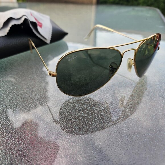 Ray Ban Aviator Sunglasses - Picture 2 of 2